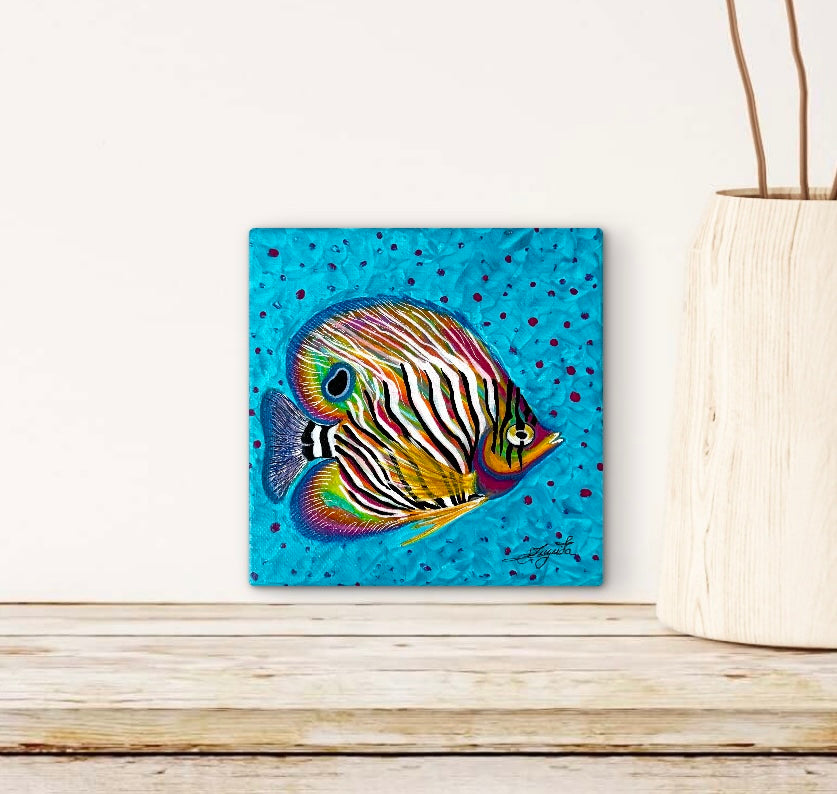 the-butterfly-fish-painting-by-ingrida-art-ingrida-tautkute-wall-art-fish-aquatic-pychedelic-colorful-detailed-artwork-ingridaart-wall-art-interior-view